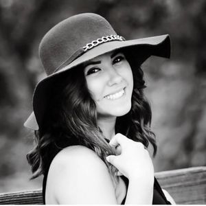 Meet your Posher, Lauren